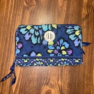 Vera Bradley large tab wallet